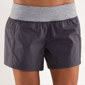 Lululemon Womens All Sport Short Size 6 EUC